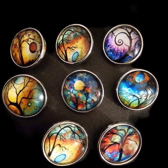 Snap Button Tree Scenes - Picture 1 of 1